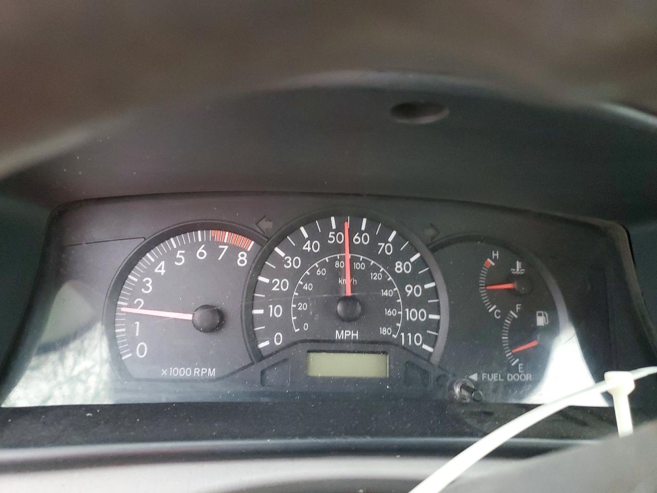 2006 TOYOTA COROLLA CE photo 9