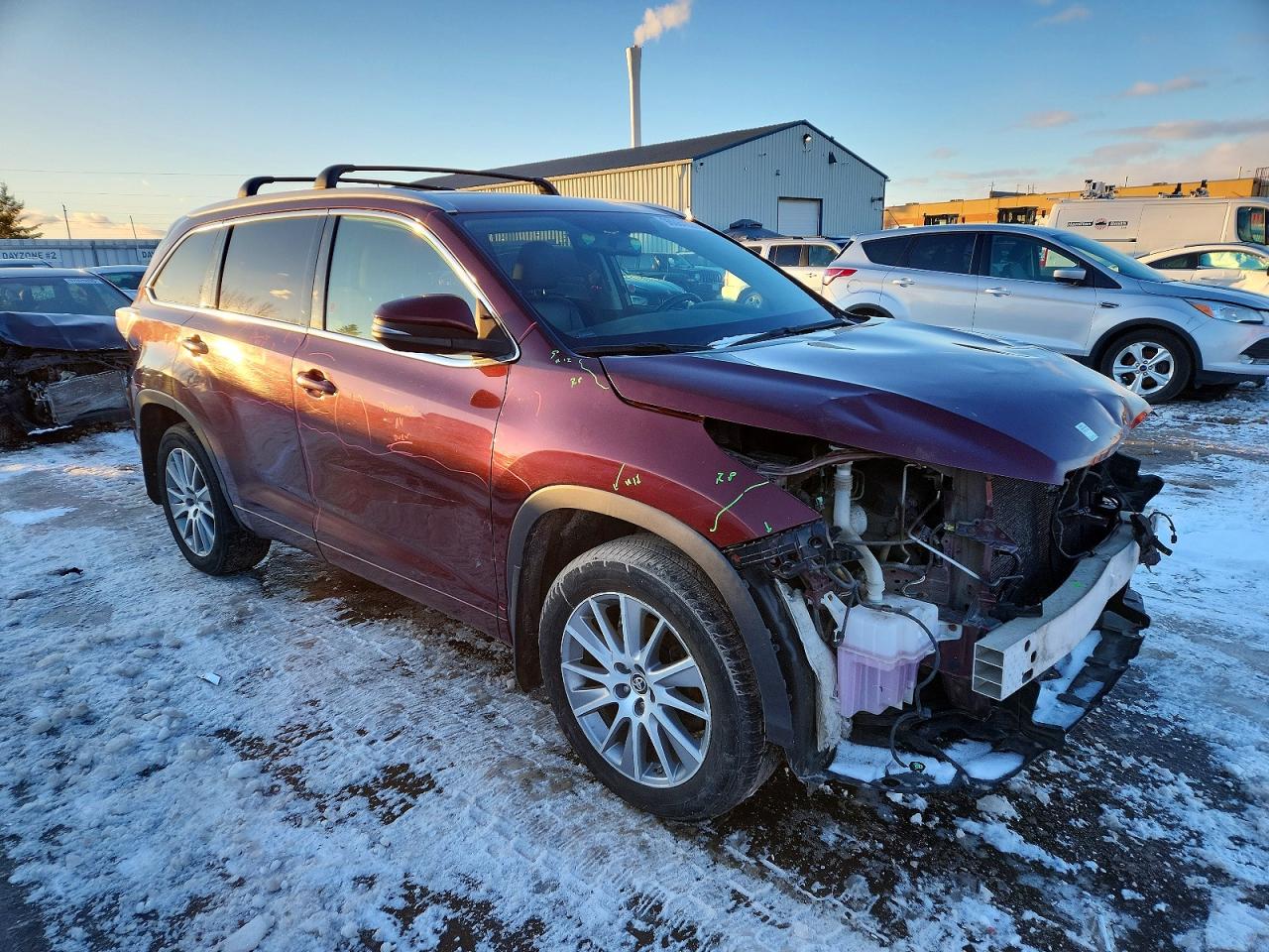 2016 TOYOTA HIGHLANDER XLE photo 4