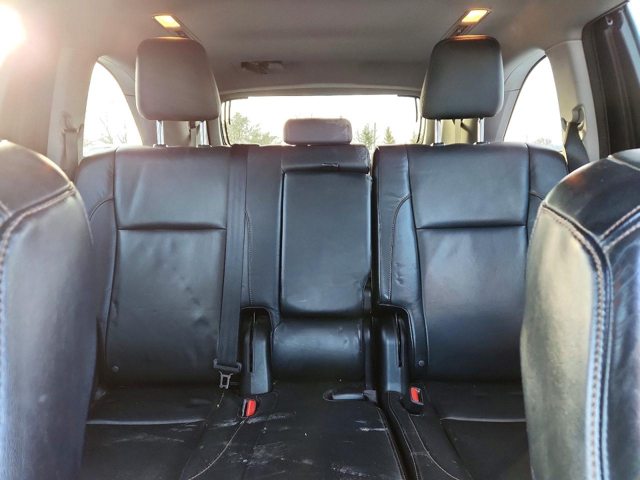 2016 TOYOTA HIGHLANDER XLE photo 10