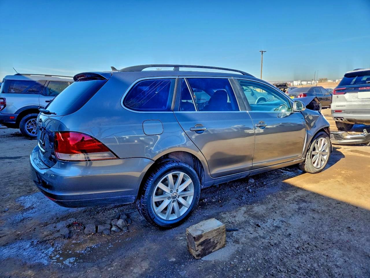 2013 VOLKSWAGEN JETTA TDI photo 3