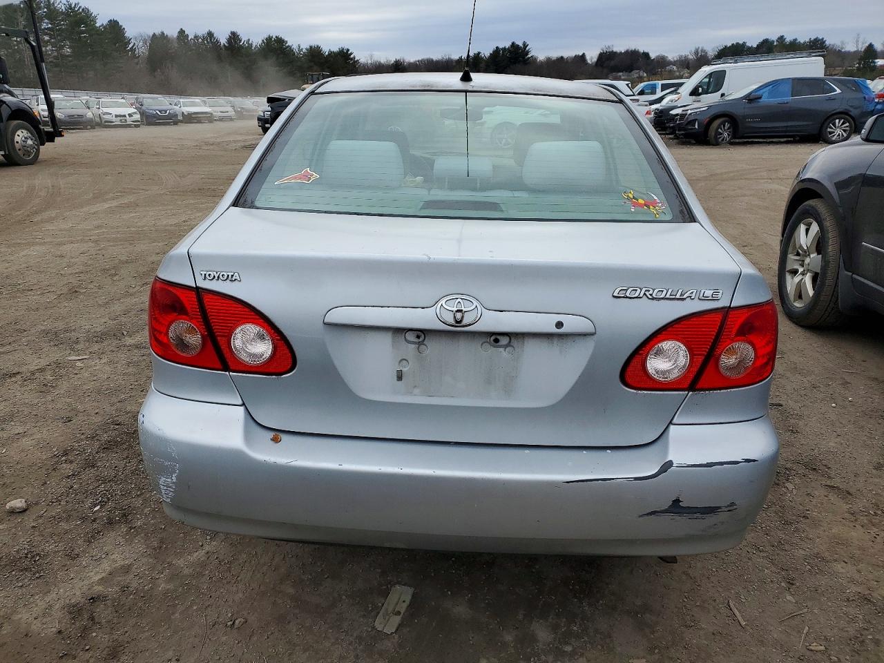2005 TOYOTA COROLLA CE photo 6