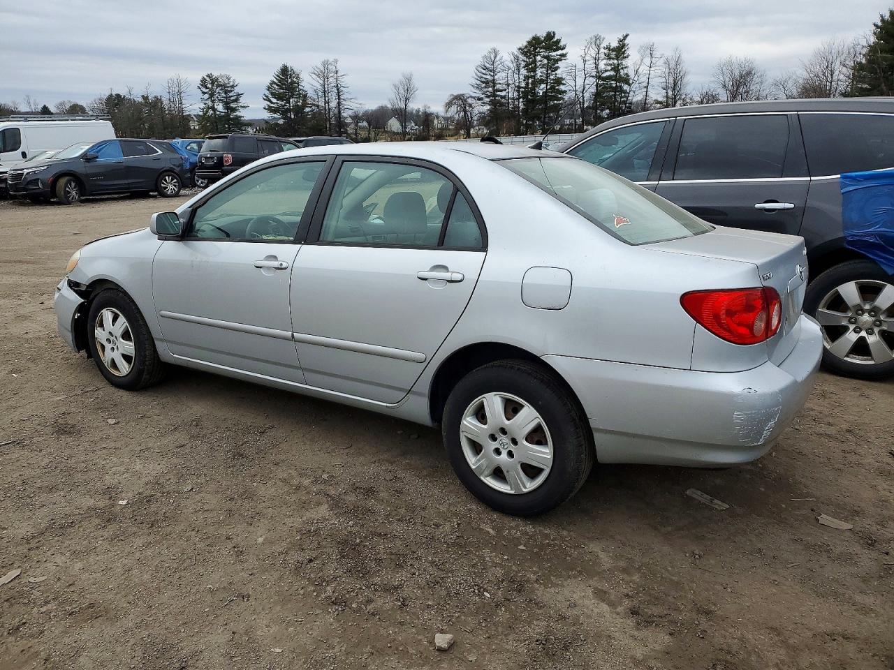 2005 TOYOTA COROLLA CE photo 2