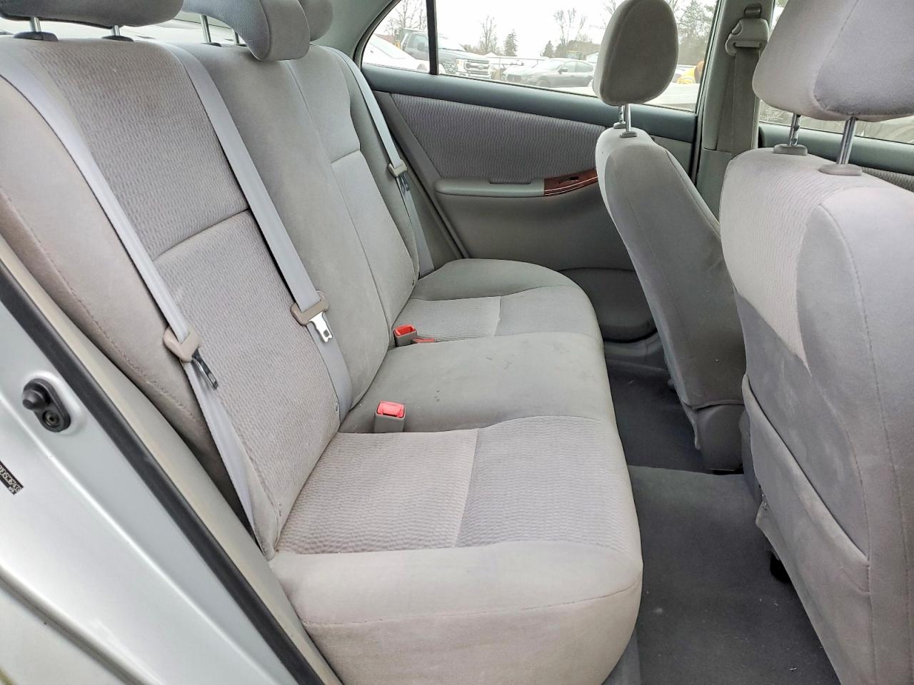 2005 TOYOTA COROLLA CE photo 10