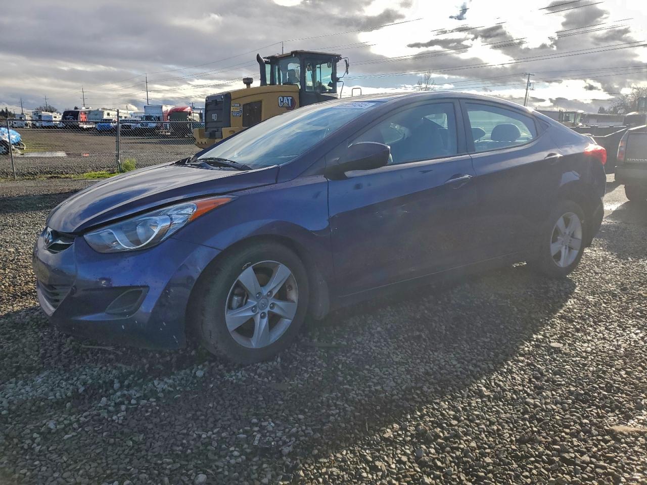 2013 HYUNDAI ELANTRA