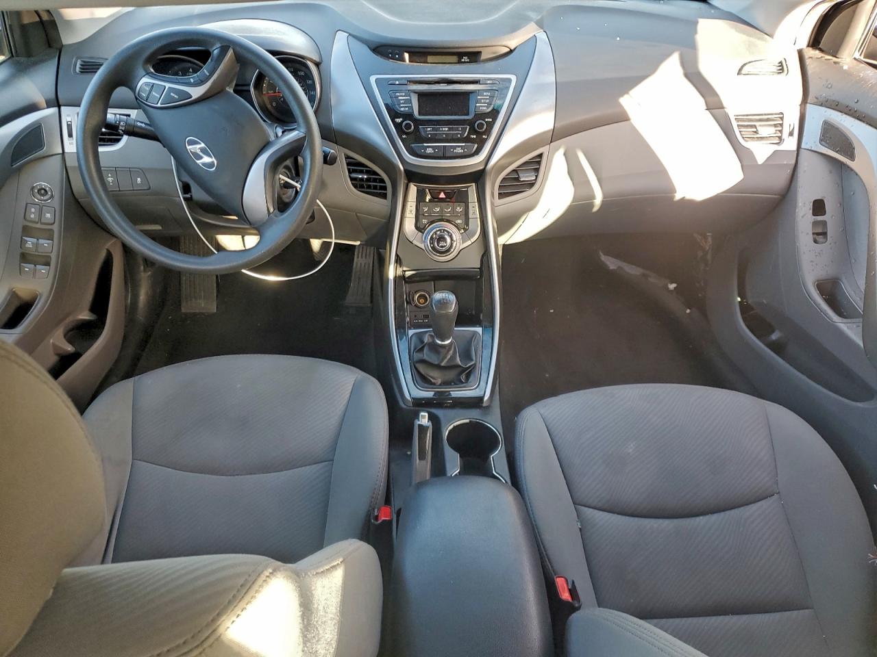2013 HYUNDAI ELANTRA GLS photo 8