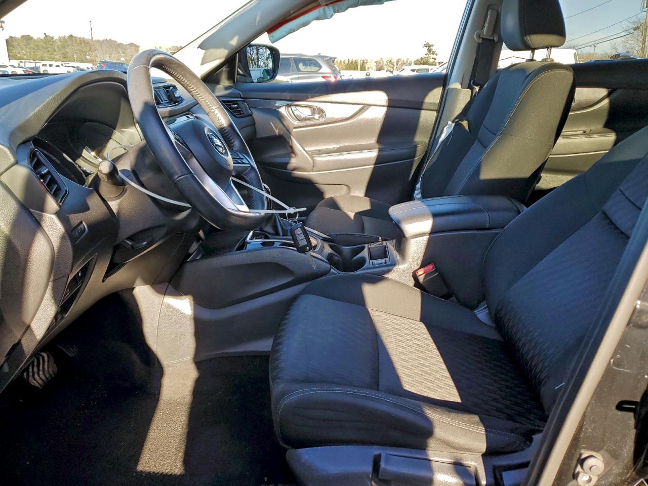 2019 NISSAN ROGUE S photo 7