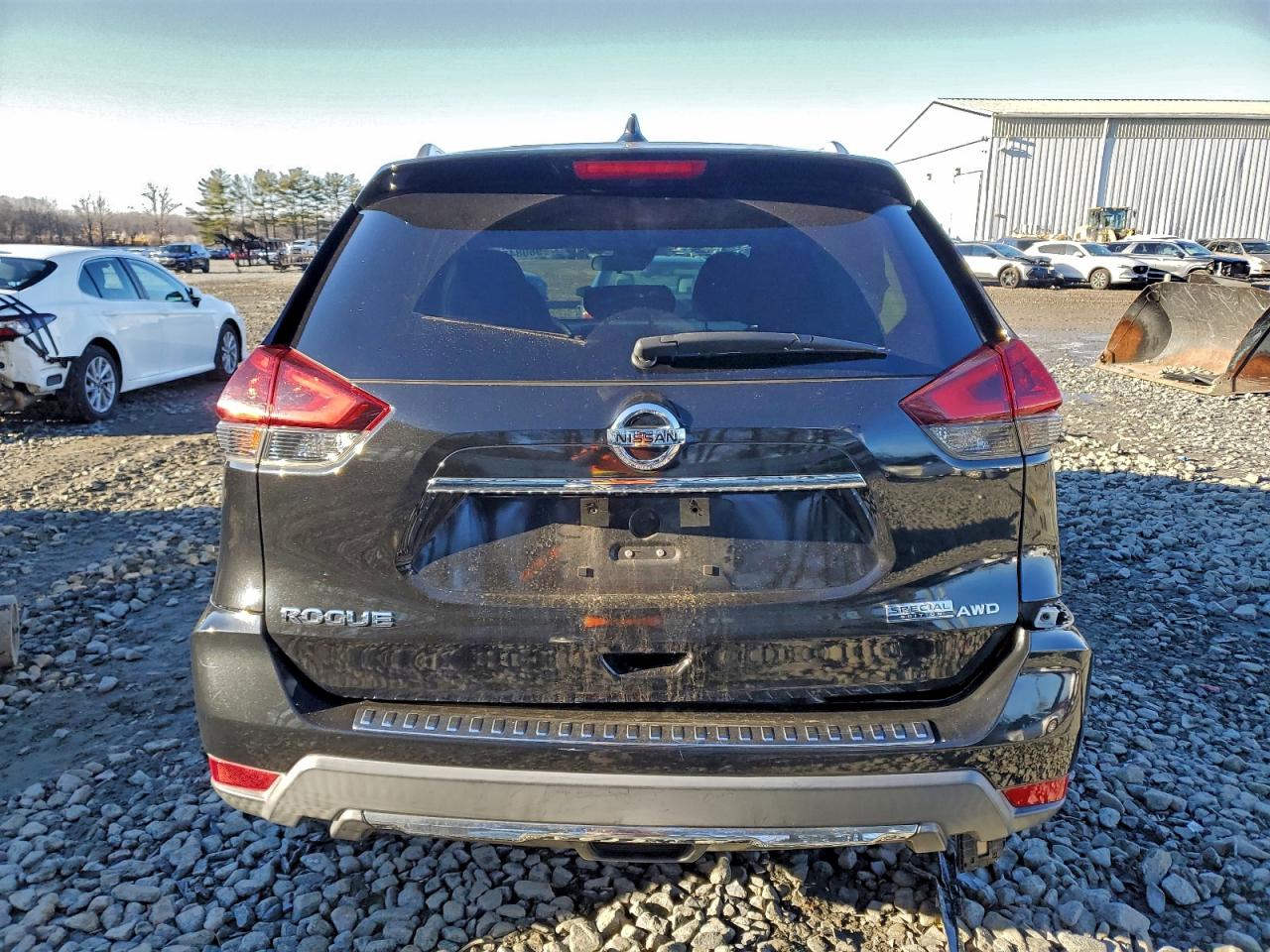 2019 NISSAN ROGUE S photo 6