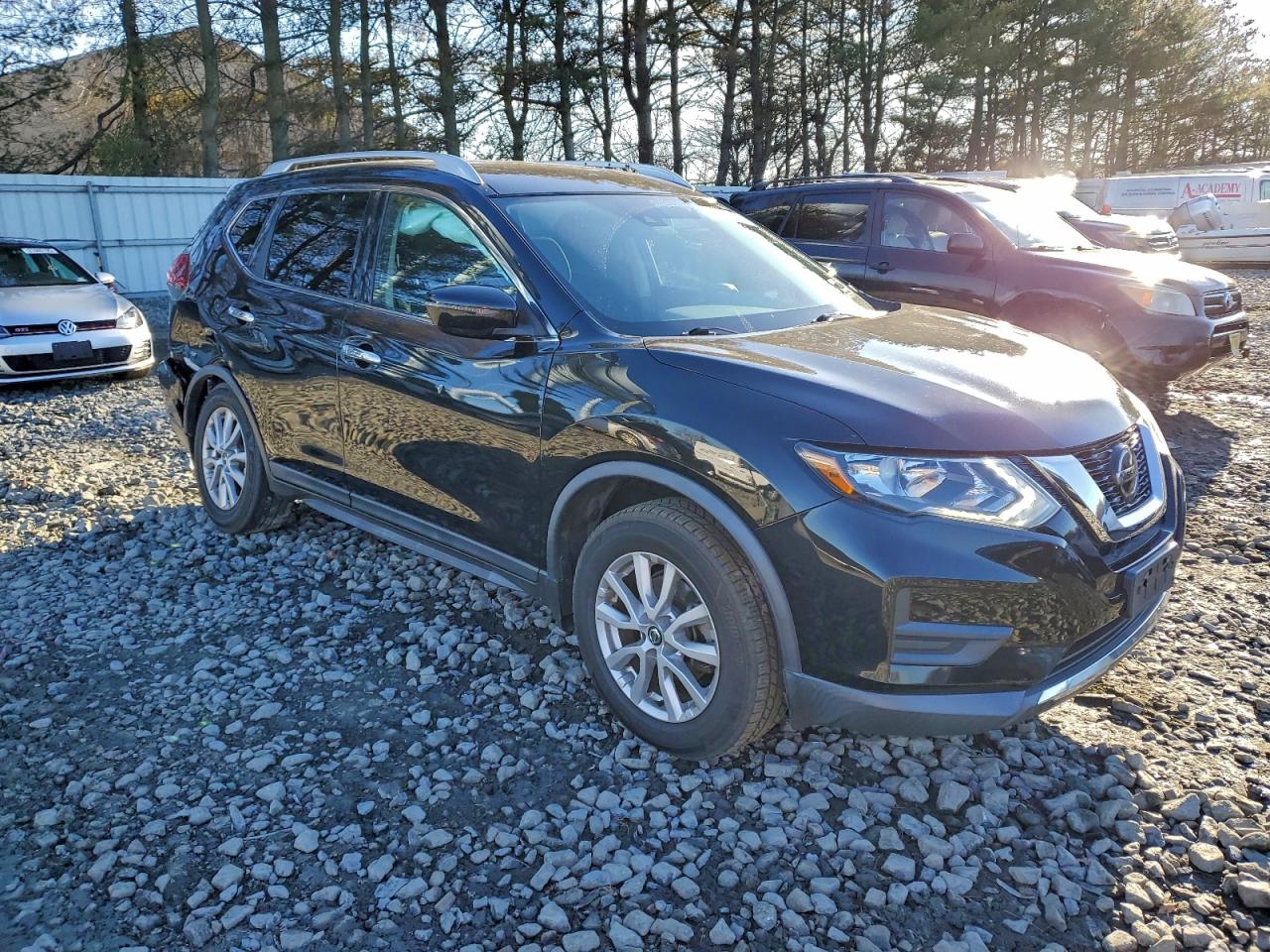 2019 NISSAN ROGUE S photo 4