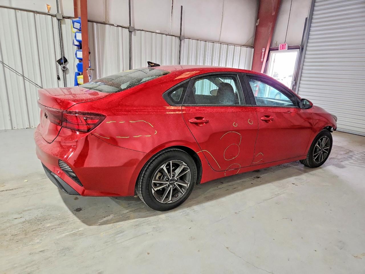 2023 KIA FORTE LX photo 3