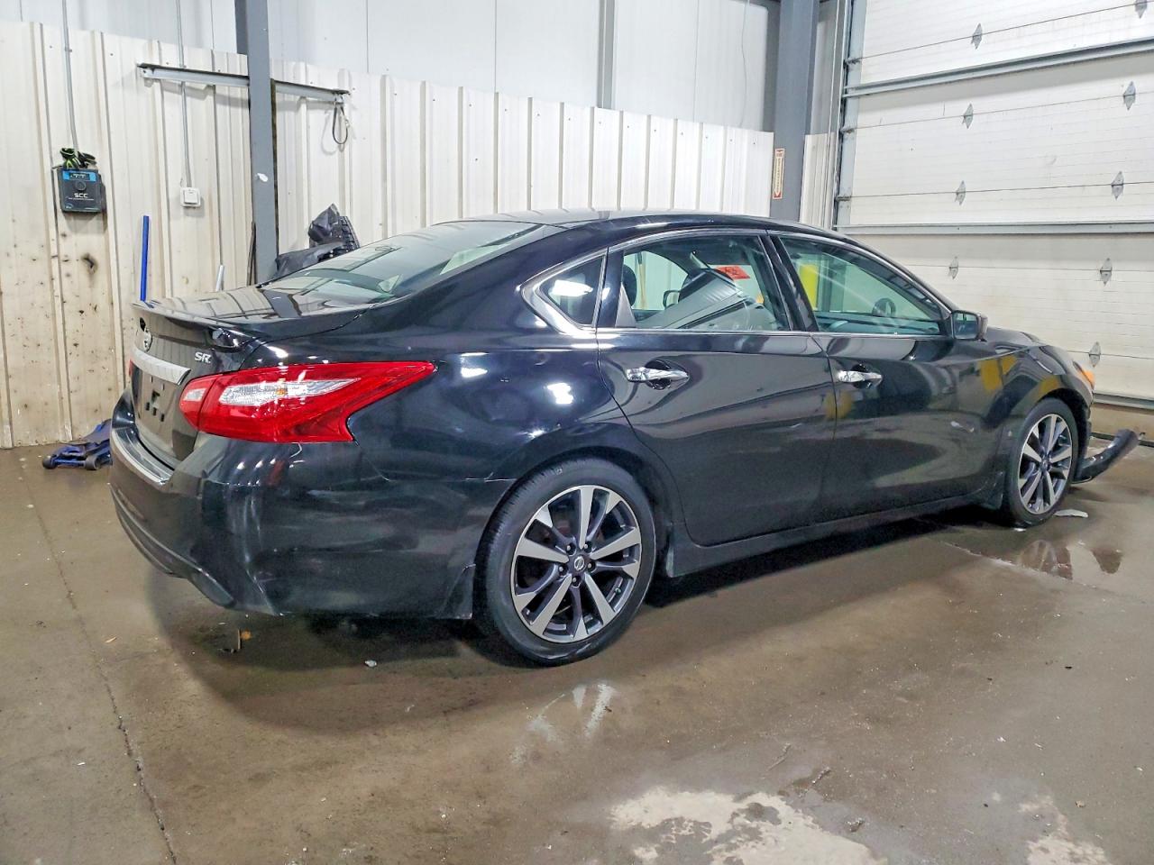 2016 NISSAN ALTIMA 2.5 SR photo 3