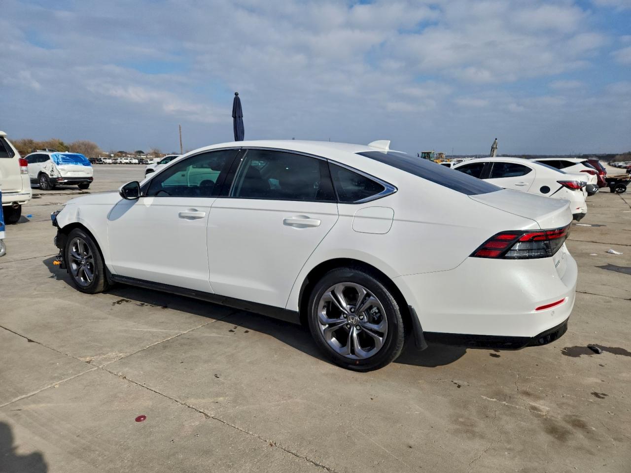 2025 HONDA ACCORD HYBRID EXL photo 2