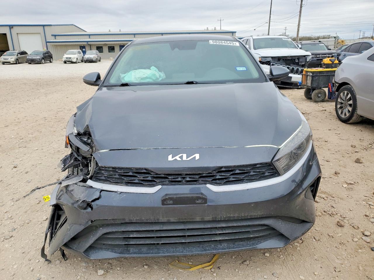 2024 KIA FORTE LX photo 5