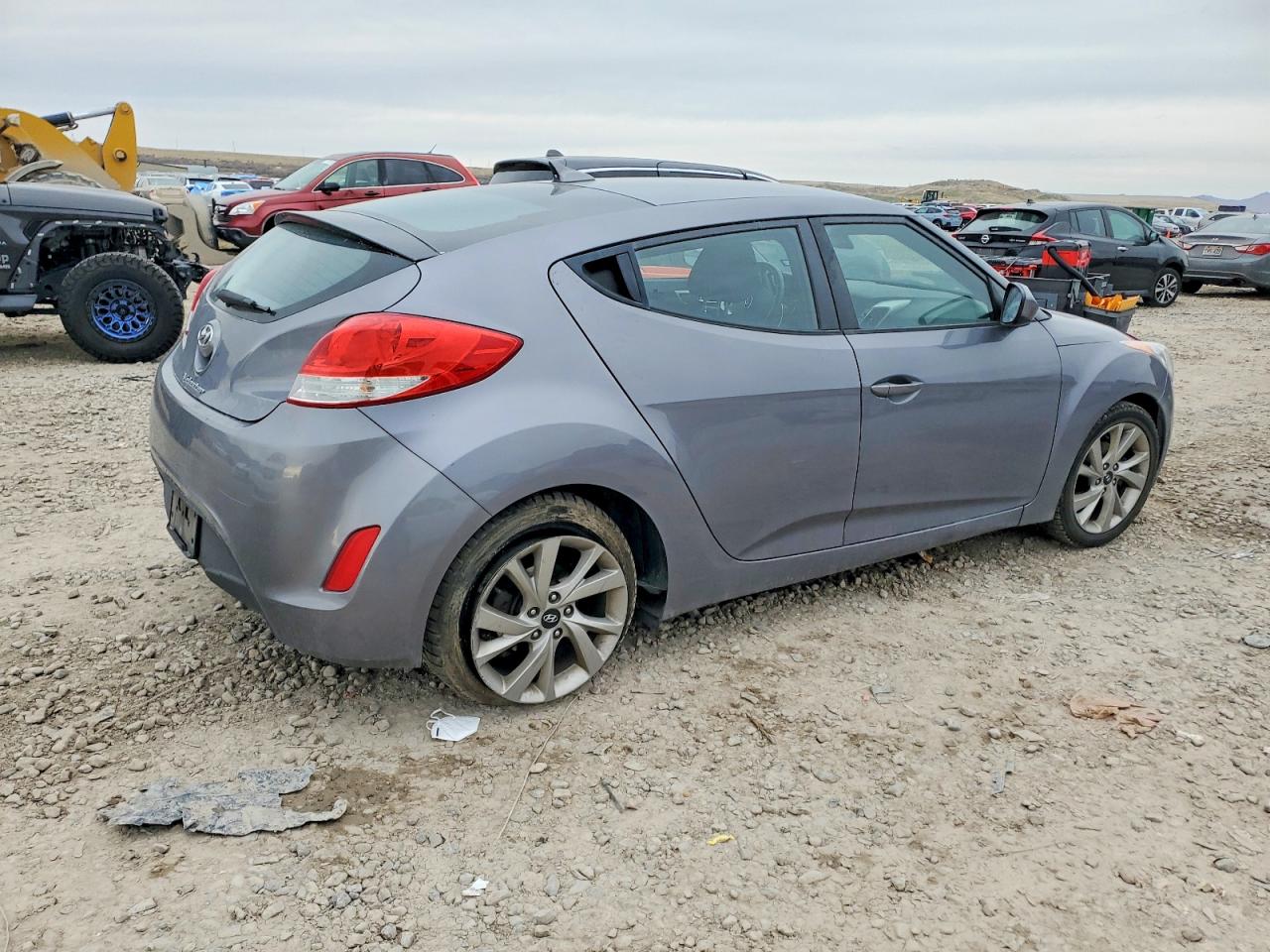 2016 HYUNDAI VELOSTER photo 5
