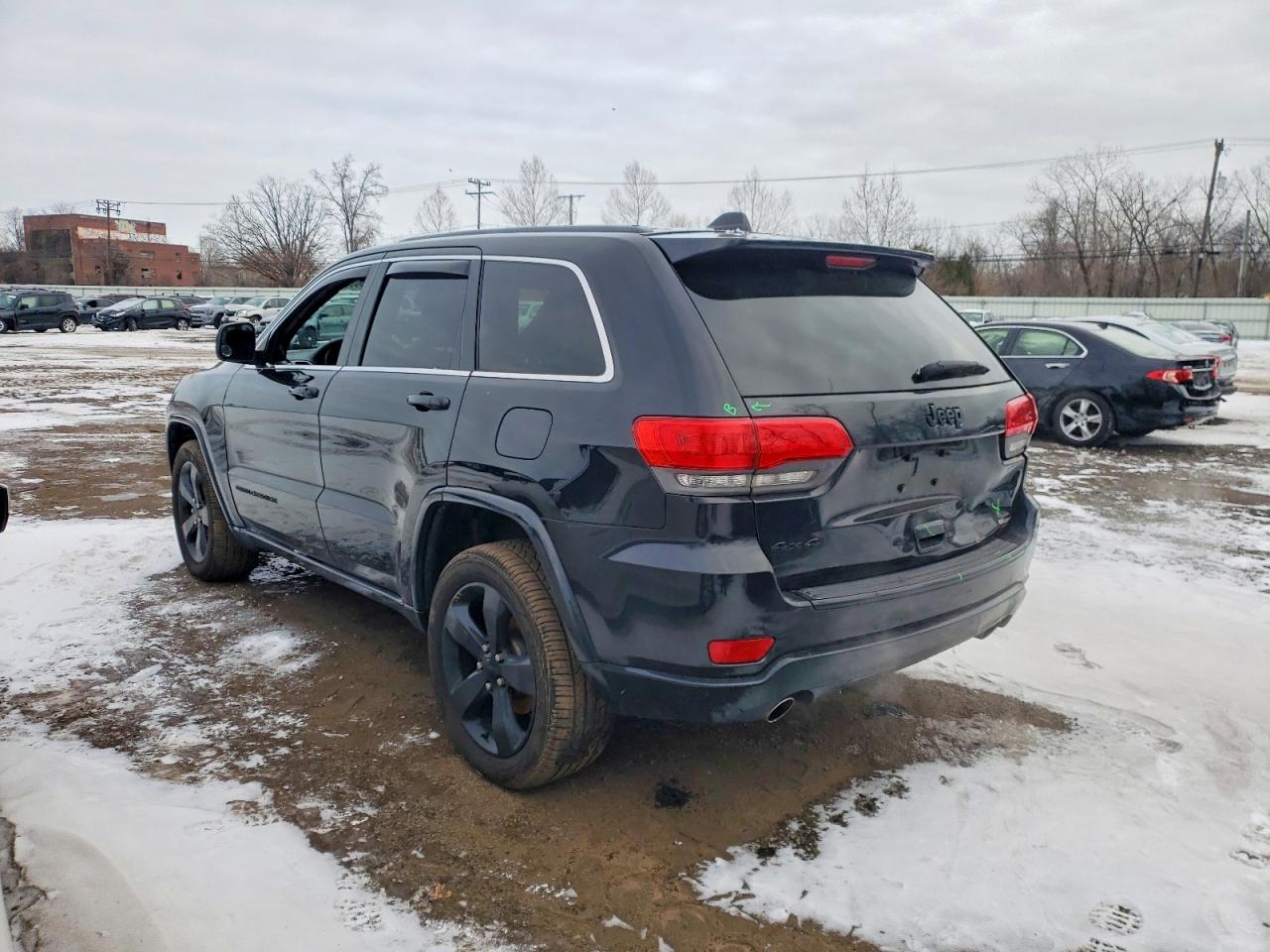 2014 JEEP GRAND CHEROKEE LAREDO photo 2