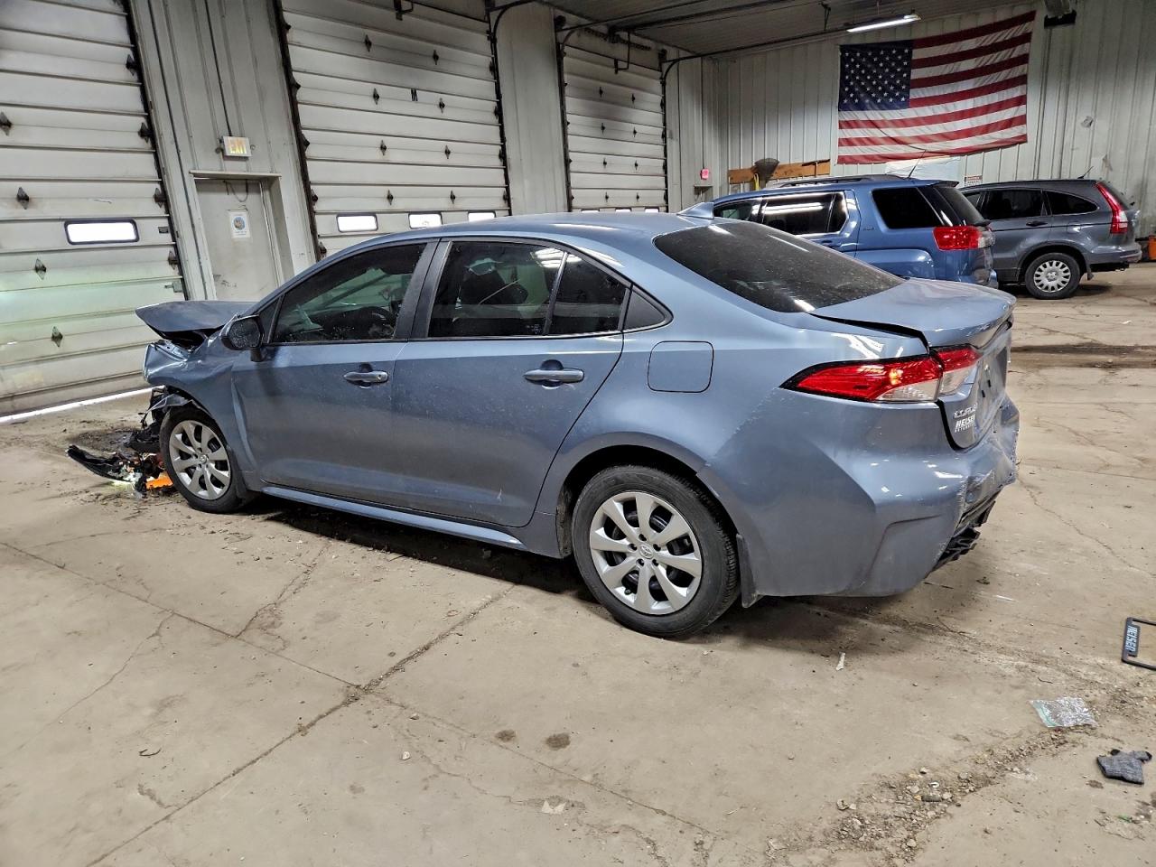 2020 TOYOTA COROLLA LE photo 2