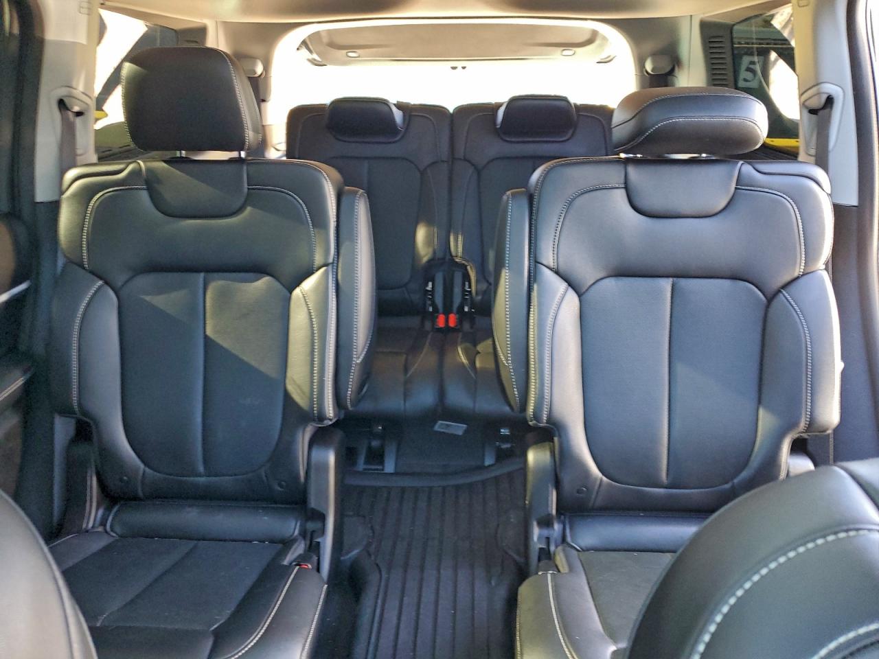 2022 JEEP GRAND CHEROKEE L LIMITED photo 10
