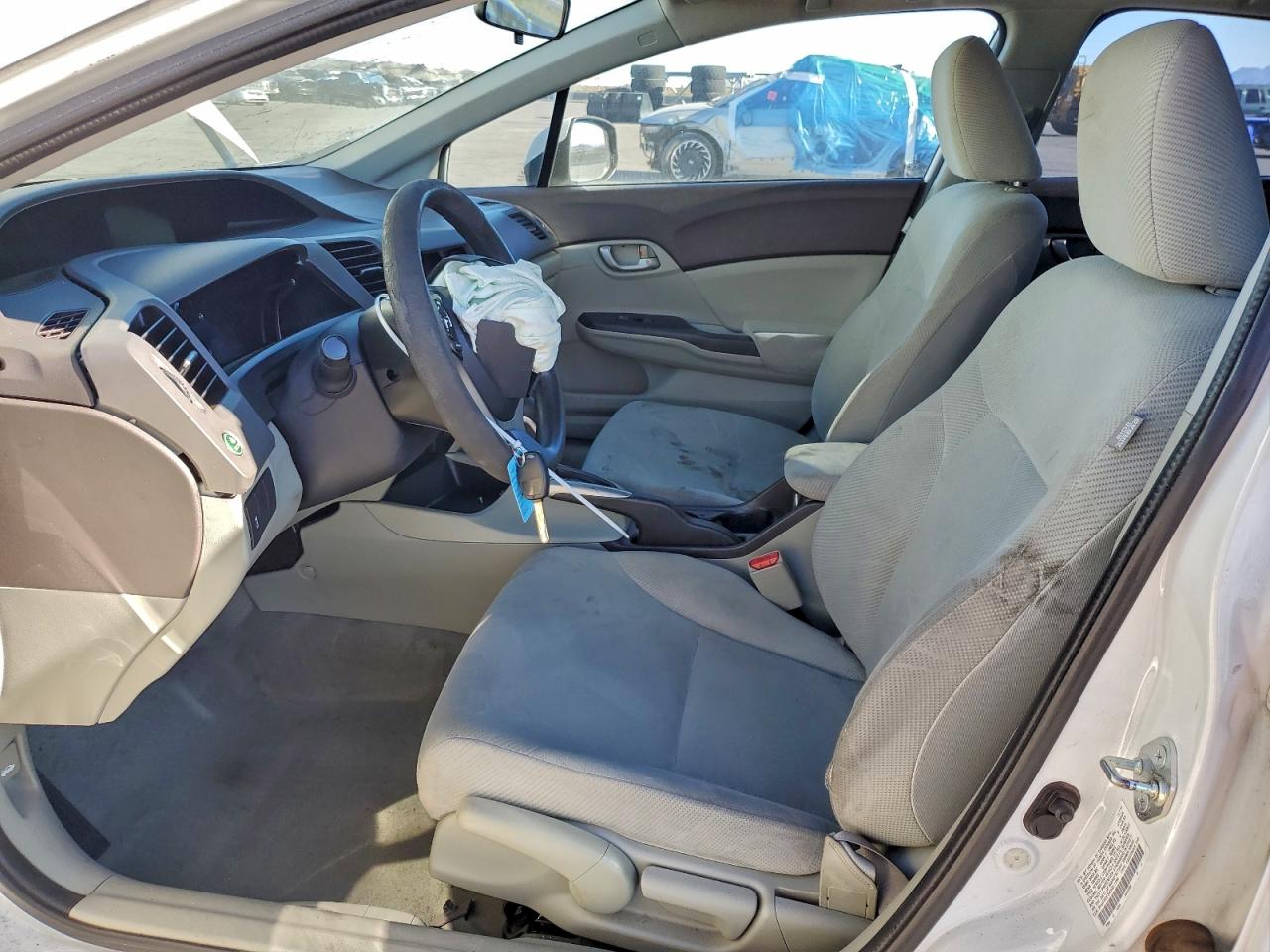 2012 HONDA CIVIC LX photo 7
