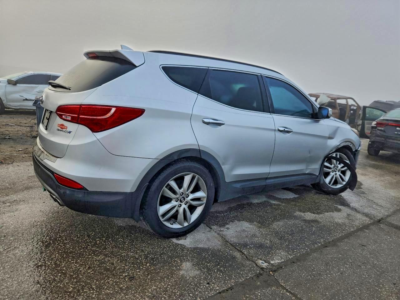 2014 HYUNDAI SANTA FE SPORT photo 3