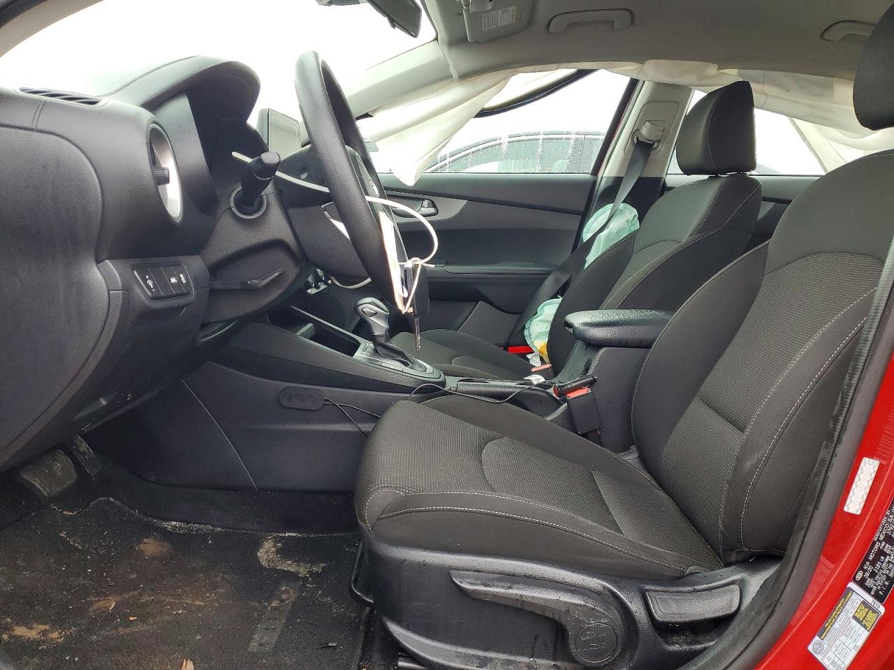 2021 KIA FORTE FE photo 7