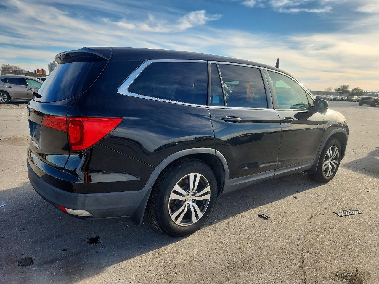 2016 HONDA PILOT EXL photo 3