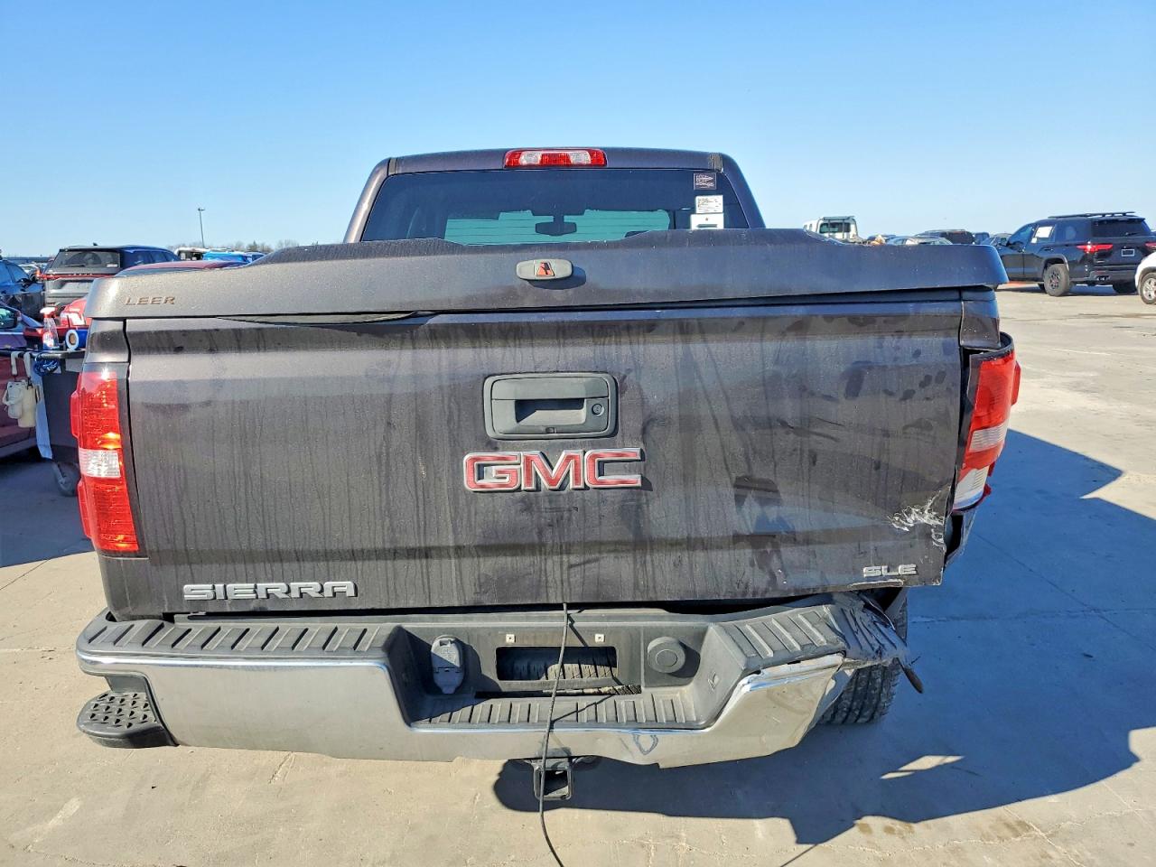 2015 GMC SIERRA C1500 SLE photo 6