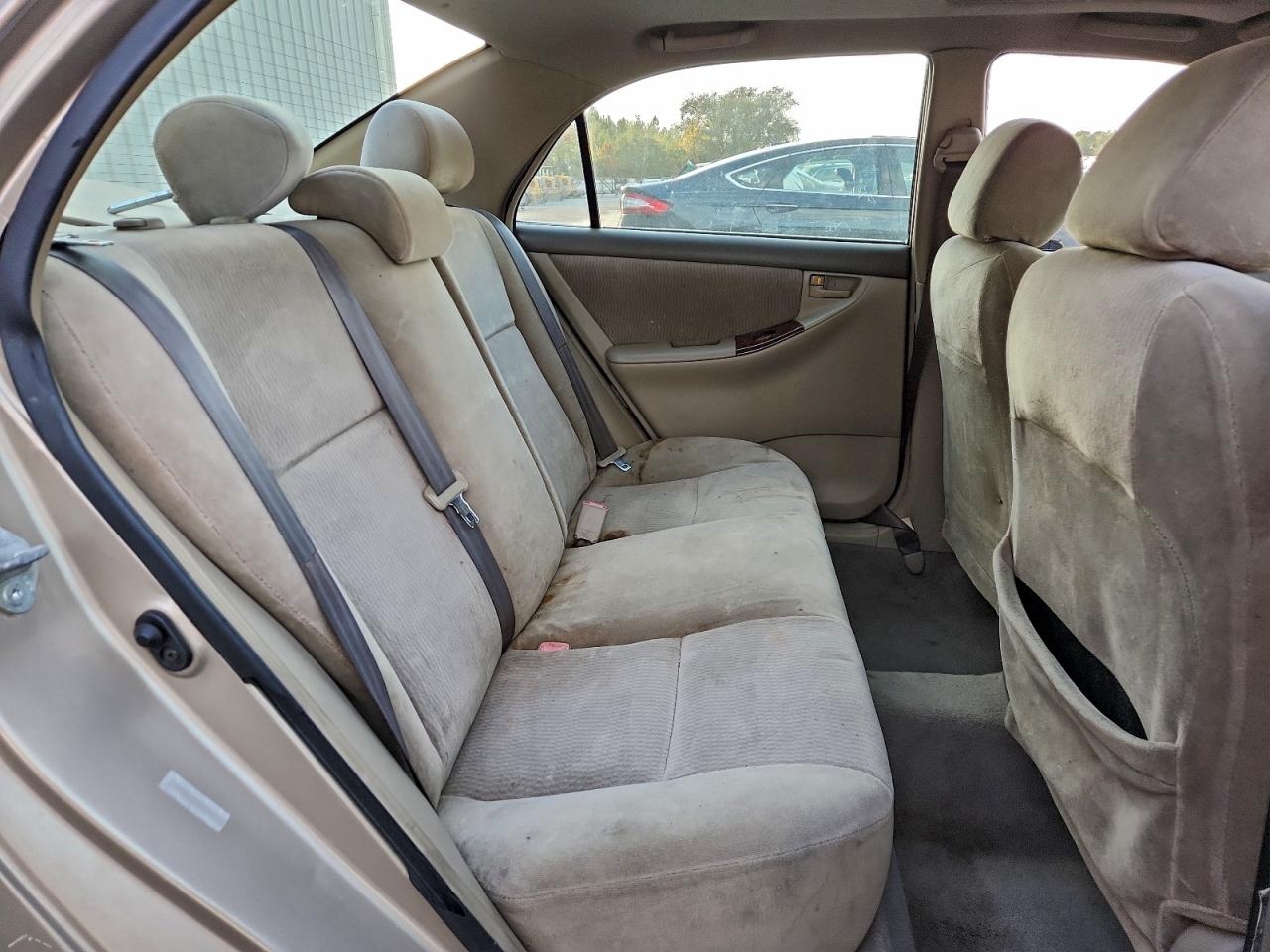 2006 TOYOTA COROLLA LE photo 10