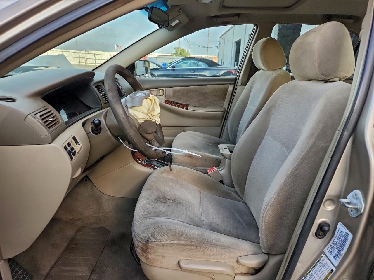 2006 TOYOTA COROLLA LE photo 7