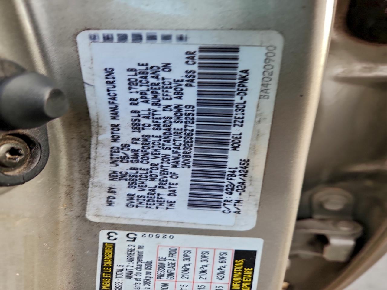 2006 TOYOTA COROLLA LE photo 12