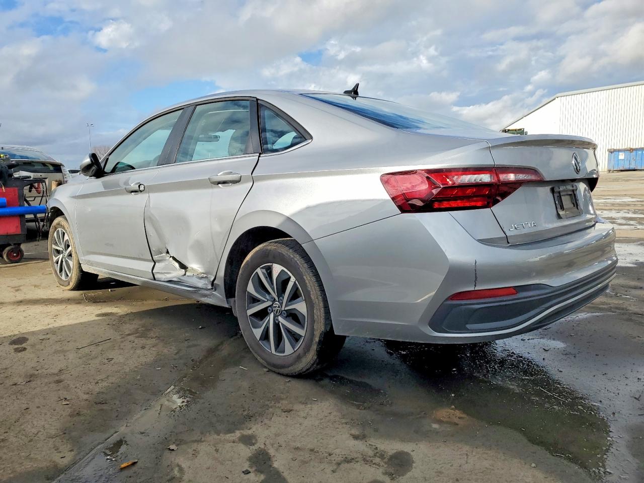 2024 VOLKSWAGEN JETTA S photo 2