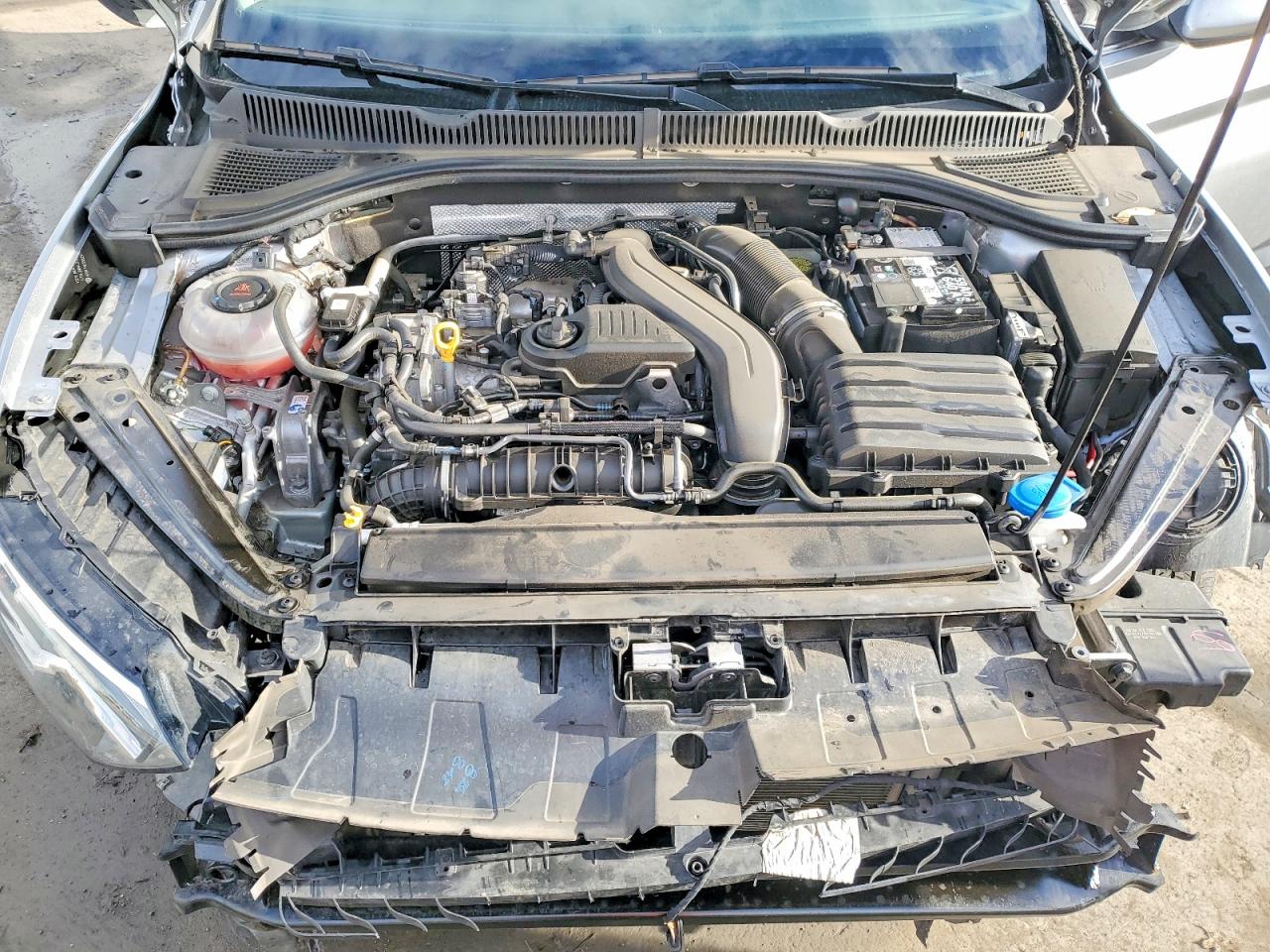 2024 VOLKSWAGEN JETTA S photo 11