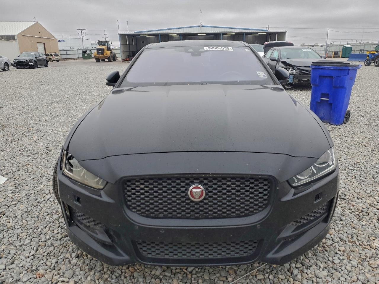 2017 JAGUAR XE R - SPORT photo 5