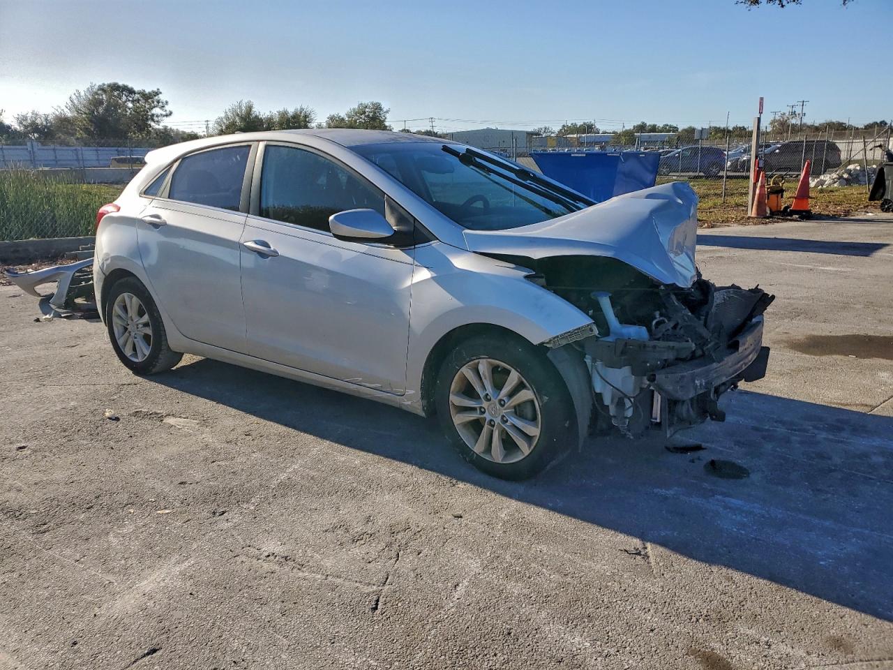 2013 HYUNDAI ELANTRA GT photo 4