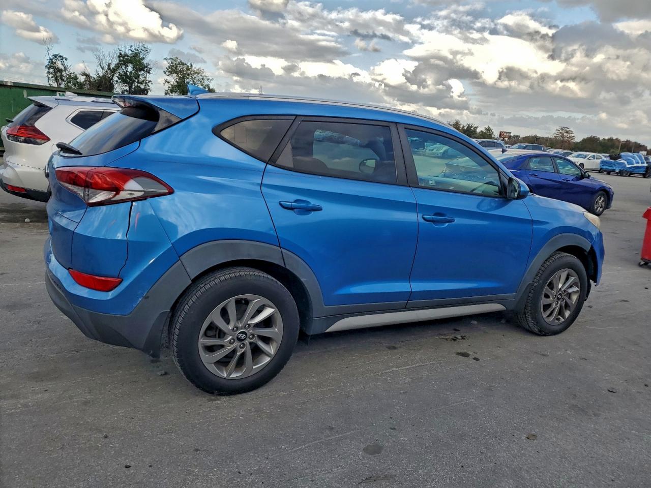 2018 HYUNDAI TUCSON SEL photo 3