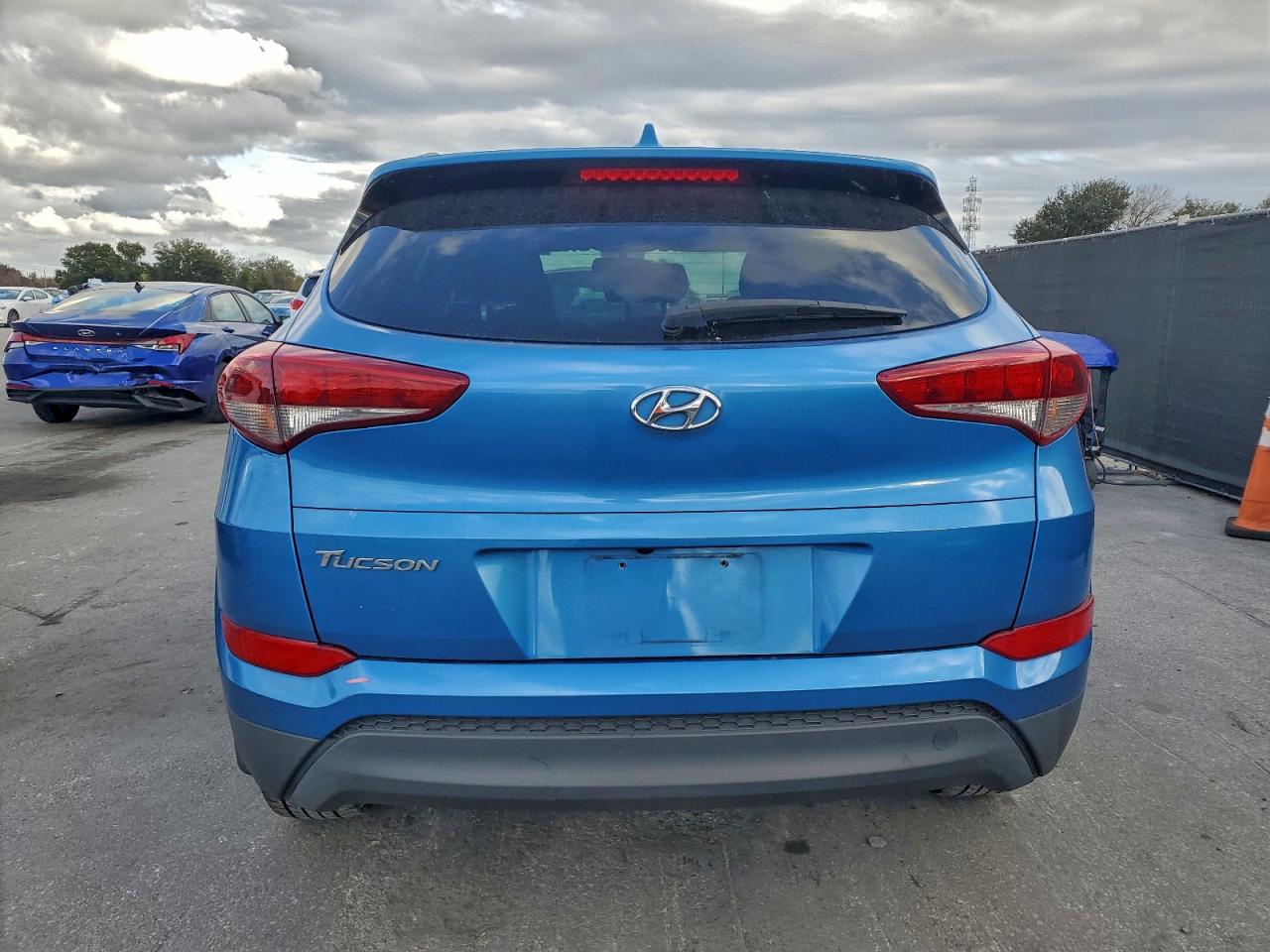 2018 HYUNDAI TUCSON SEL photo 6