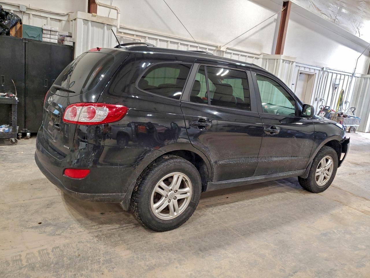 2012 HYUNDAI SANTA FE GLS photo 3