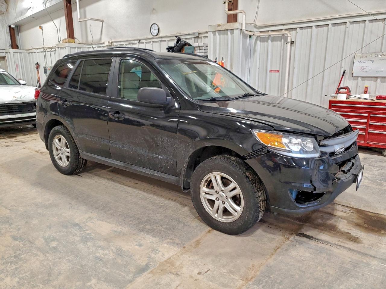 2012 HYUNDAI SANTA FE GLS photo 4