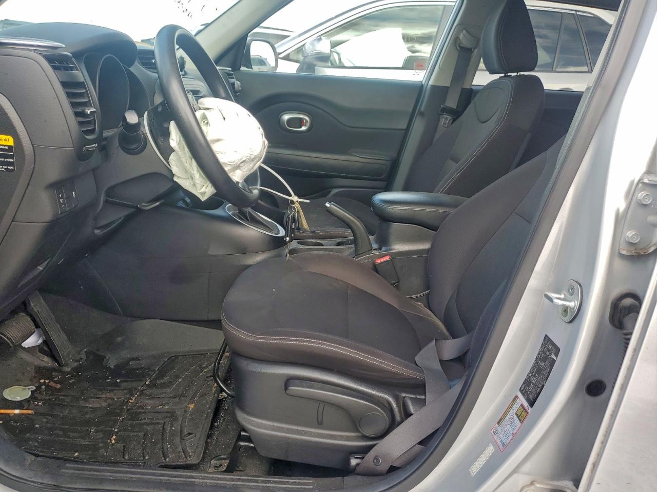 2015 KIA SOUL photo 7