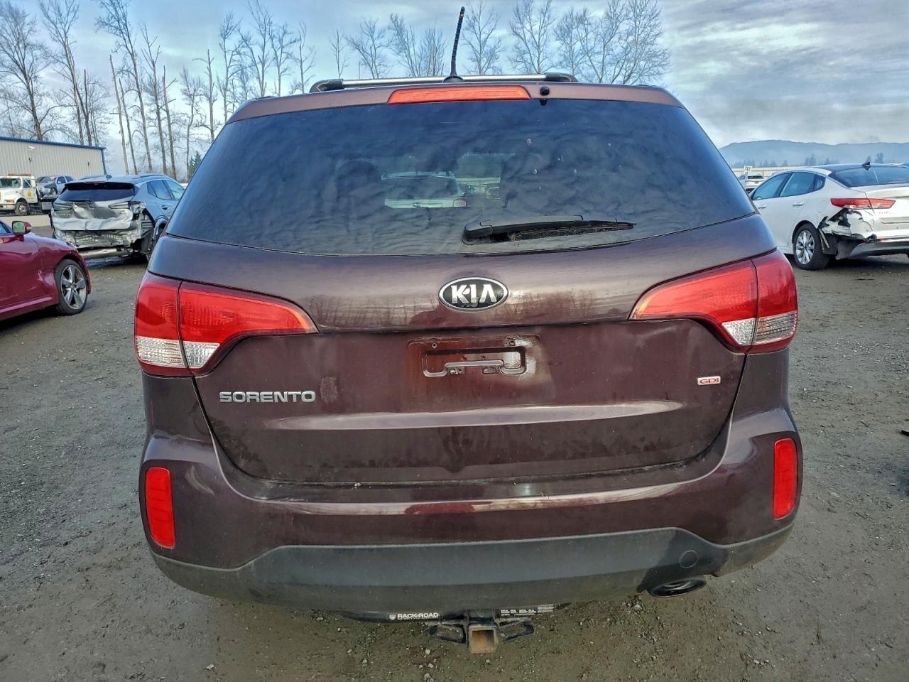 2014 KIA SORENTO LX photo 6