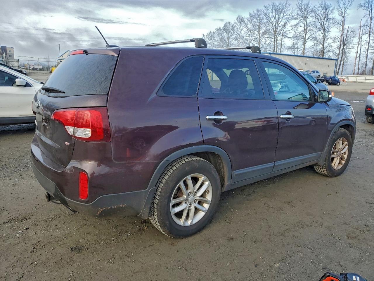 2014 KIA SORENTO LX photo 3
