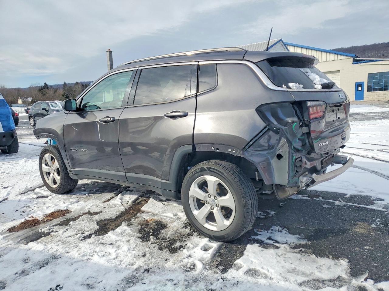 2021 JEEP COMPASS LATITUDE photo 2