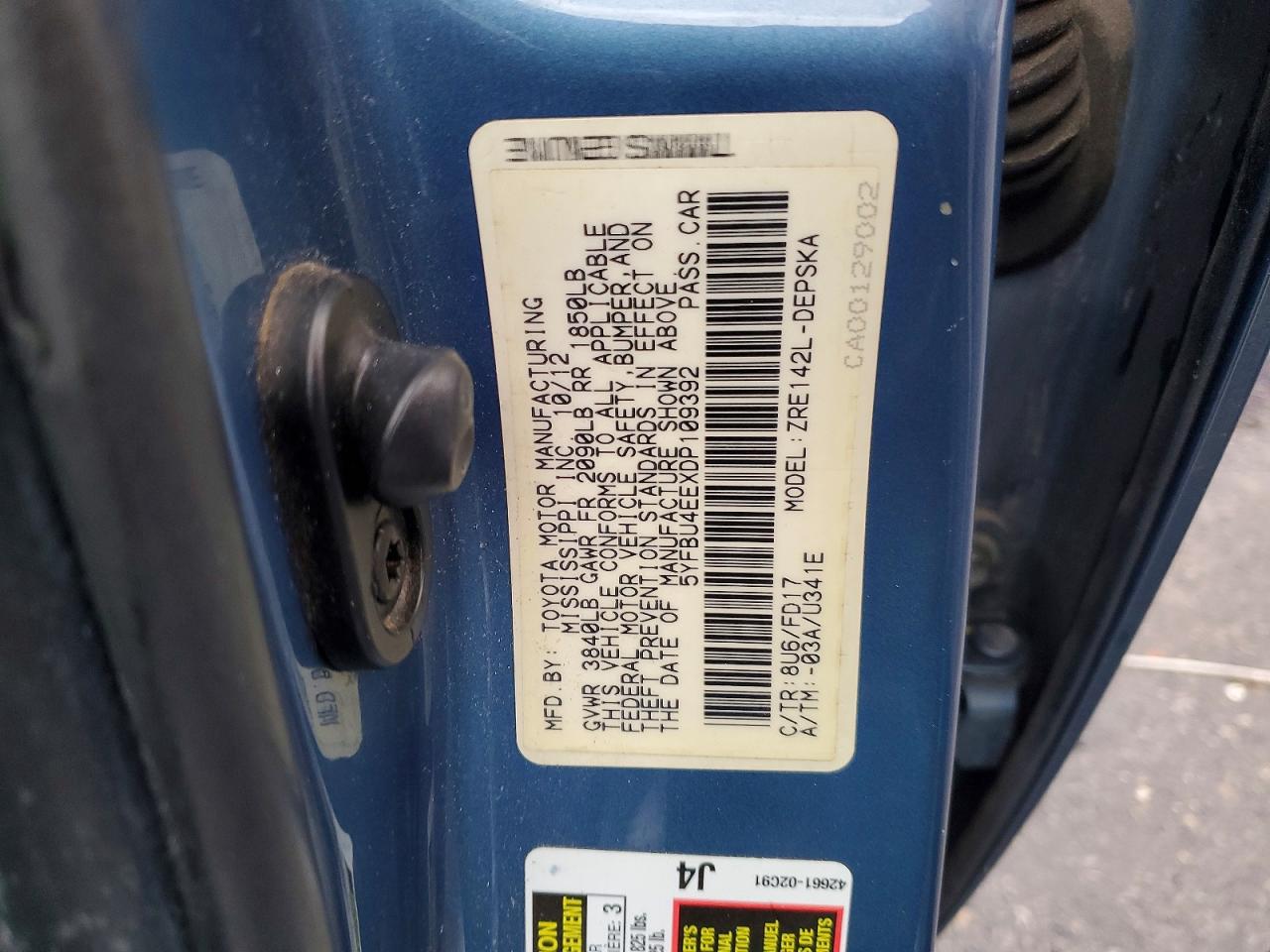 2013 TOYOTA COROLLA BASE photo 12