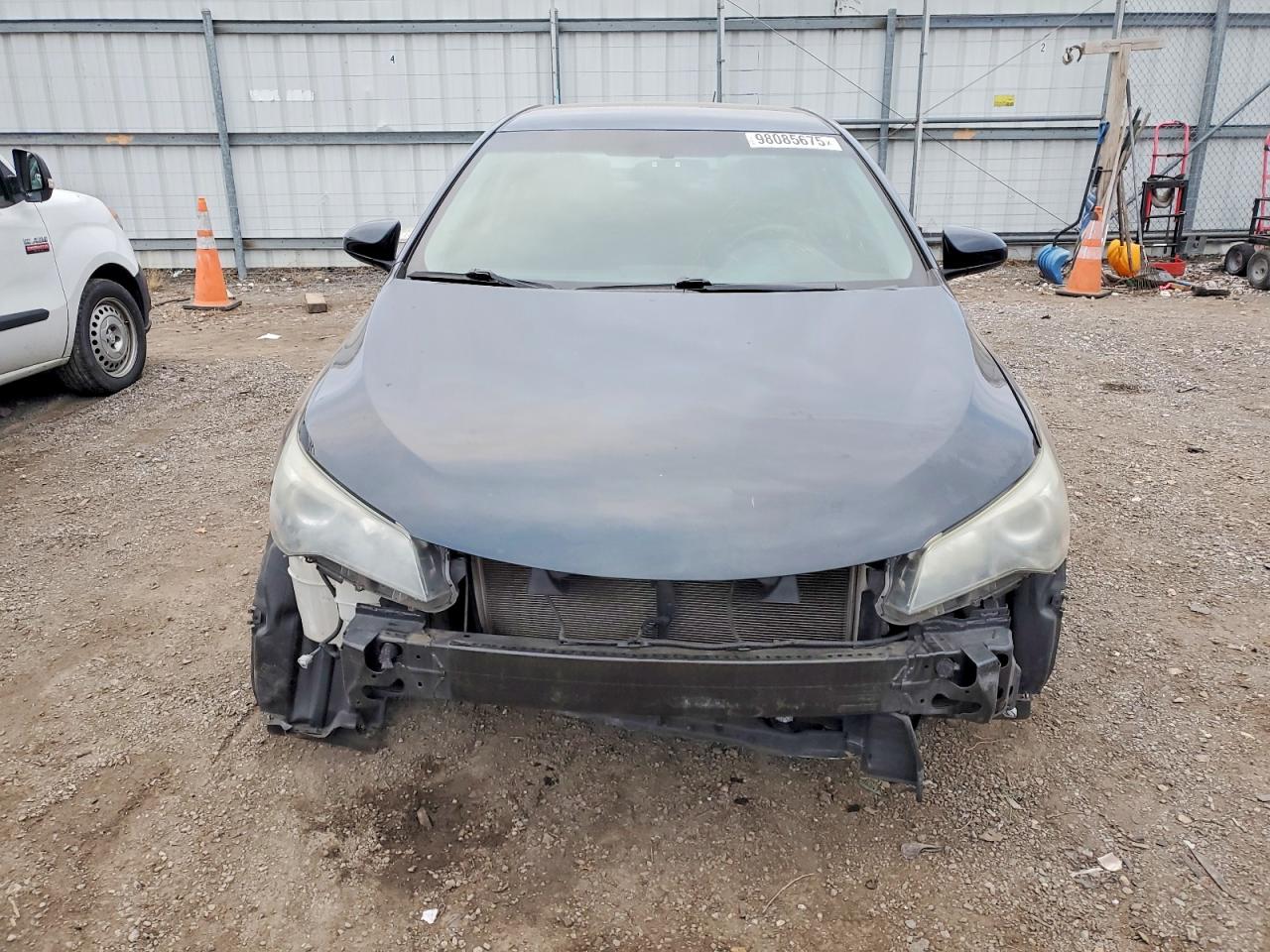 2016 TOYOTA CAMRY LE photo 5