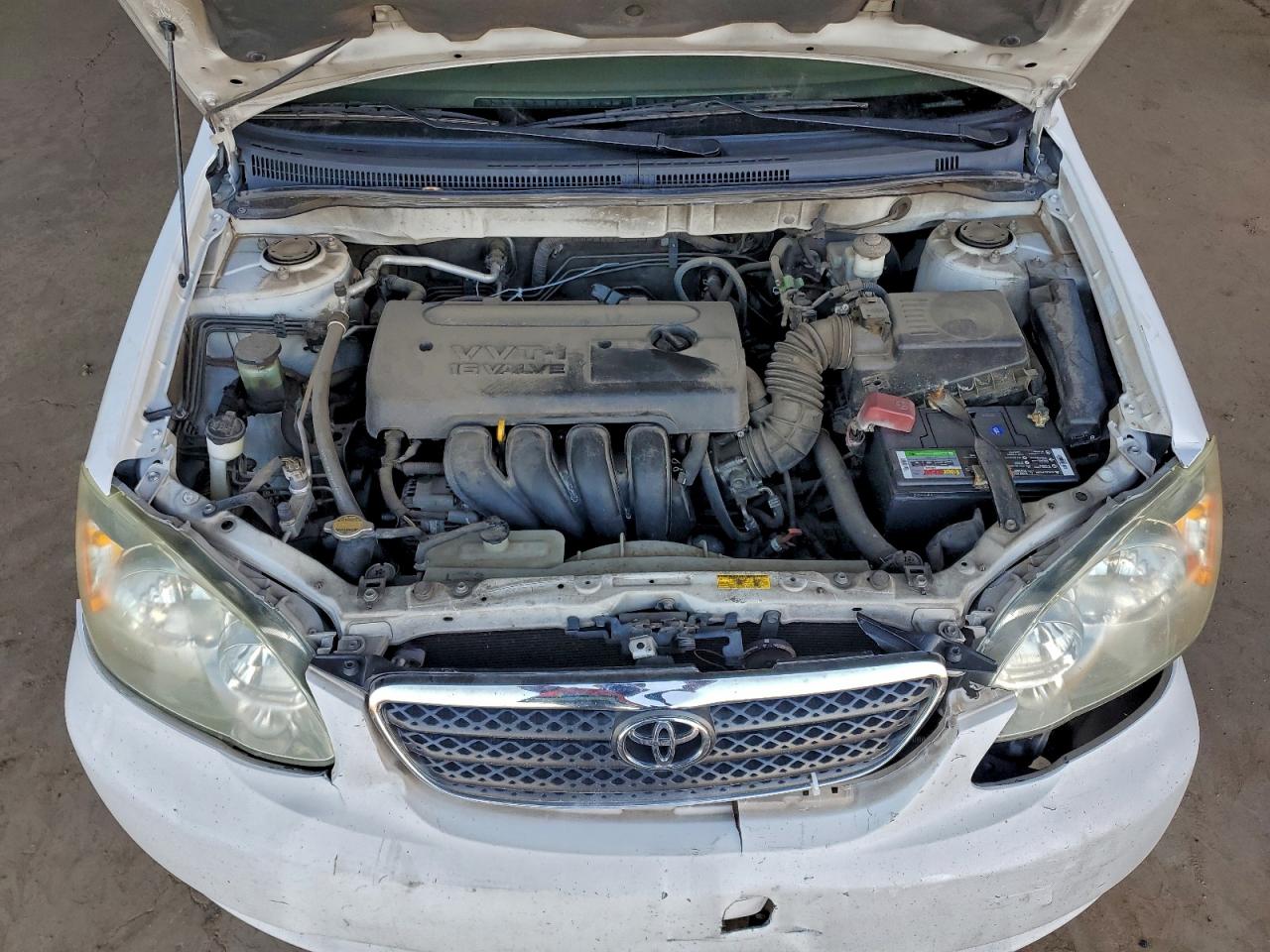 2005 TOYOTA COROLLA CE photo 11