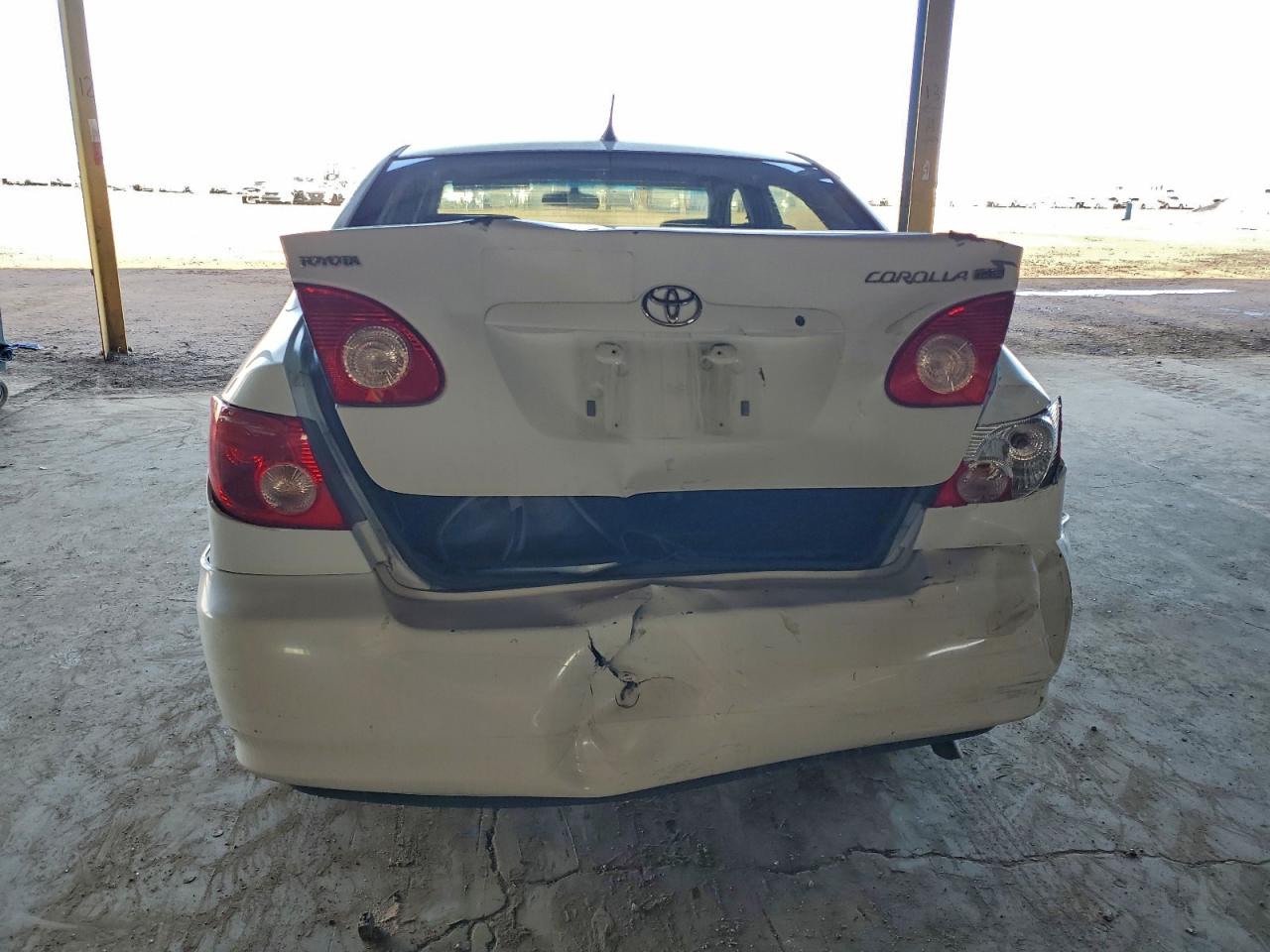2005 TOYOTA COROLLA CE photo 6