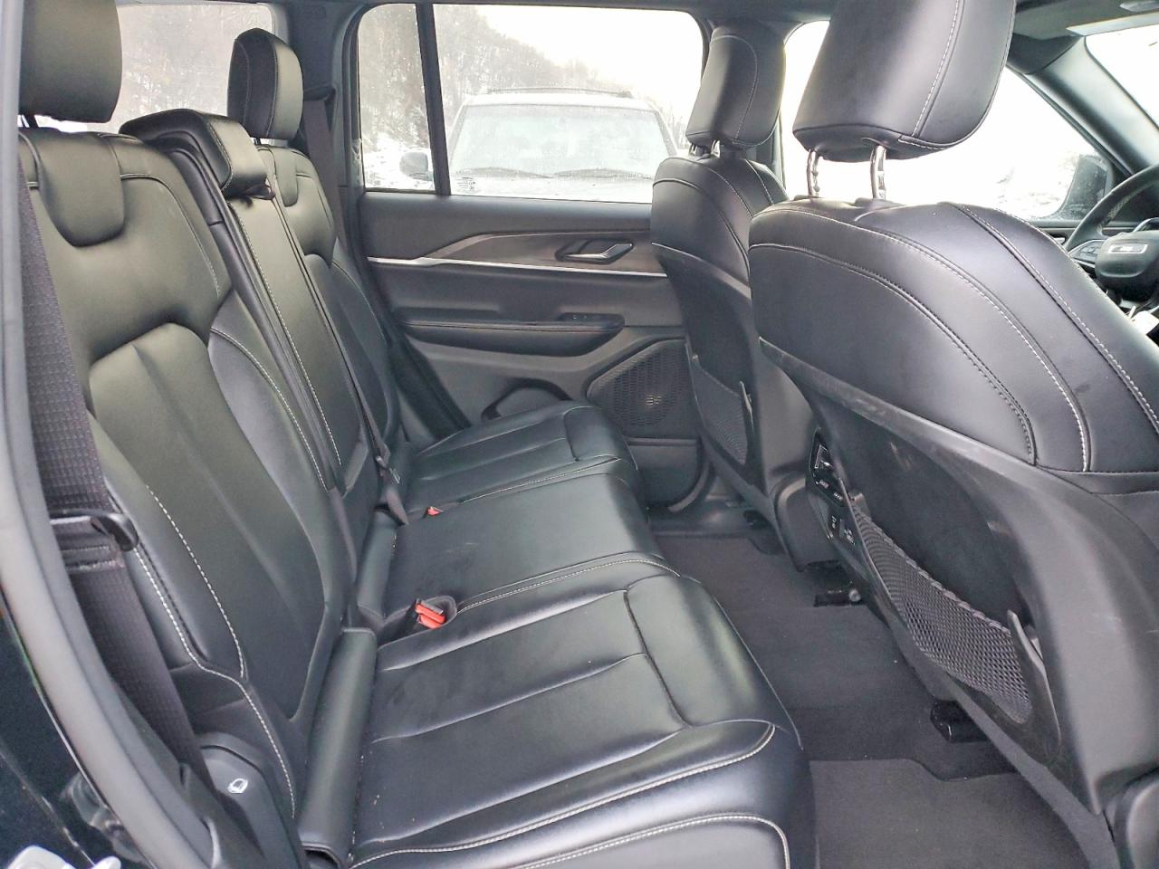 2024 JEEP GRAND CHEROKEE LIMITED photo 11