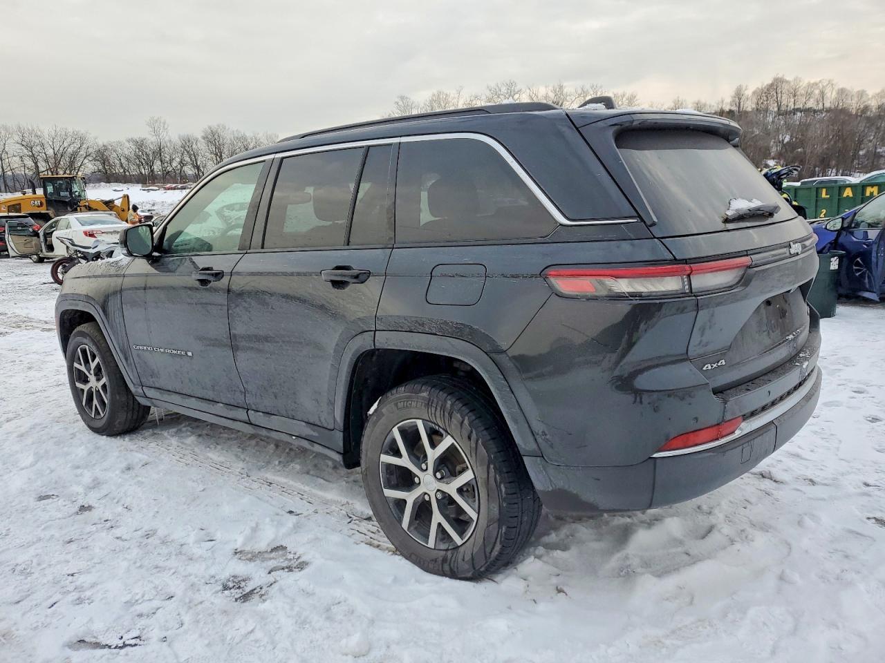 2024 JEEP GRAND CHEROKEE LIMITED photo 2