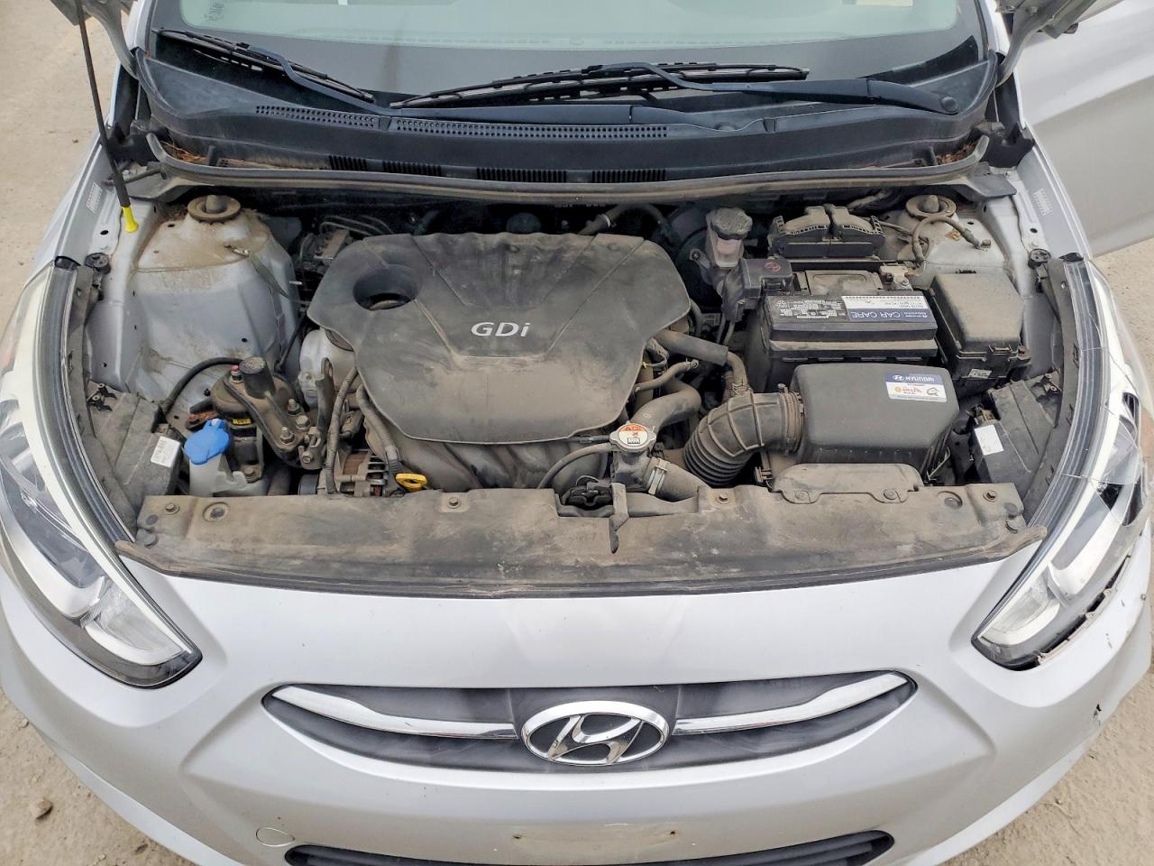 2016 HYUNDAI ACCENT SE photo 11