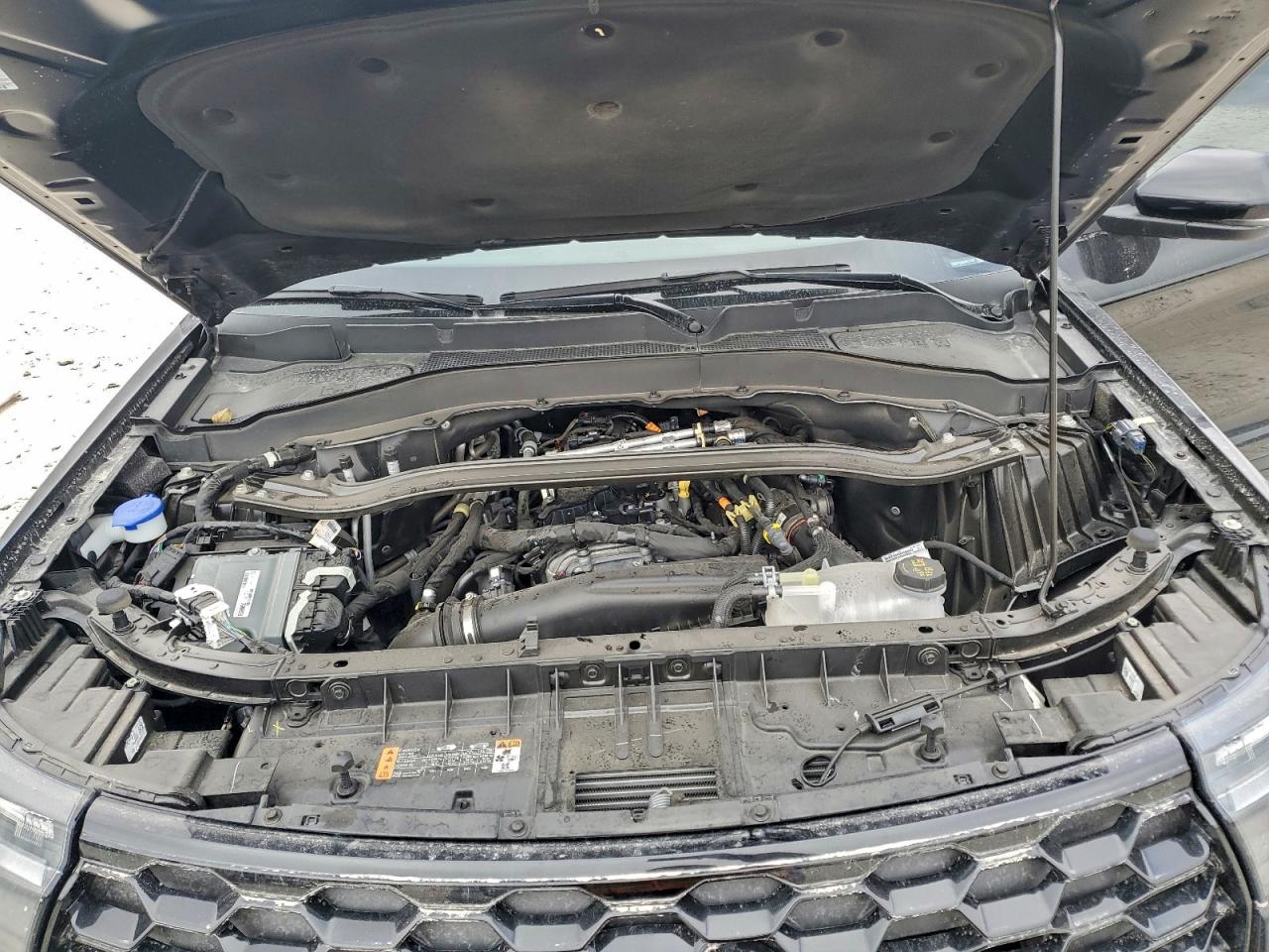 2025 FORD EXPLORER ST-LINE photo 12