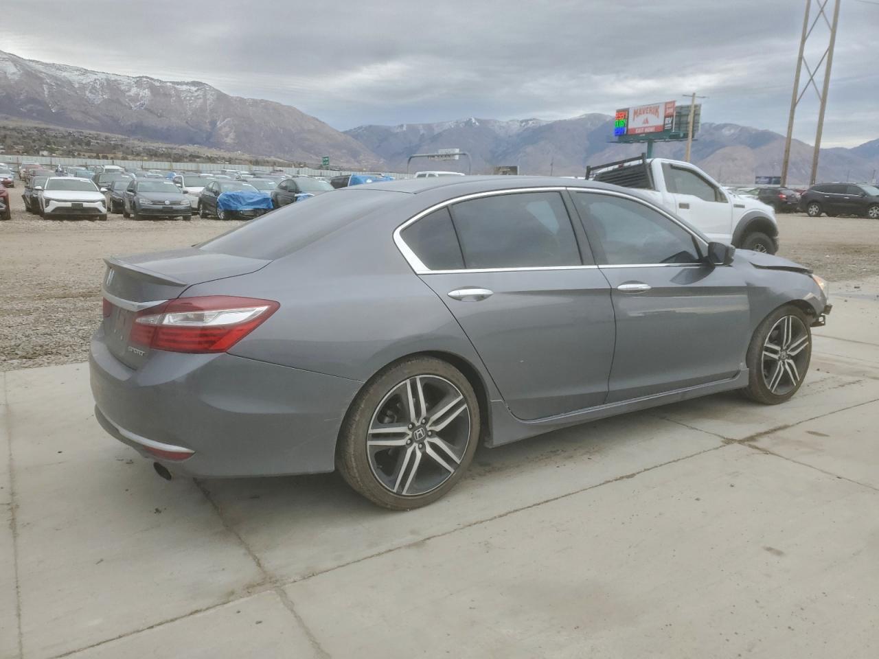 2017 HONDA ACCORD SPORT photo 7