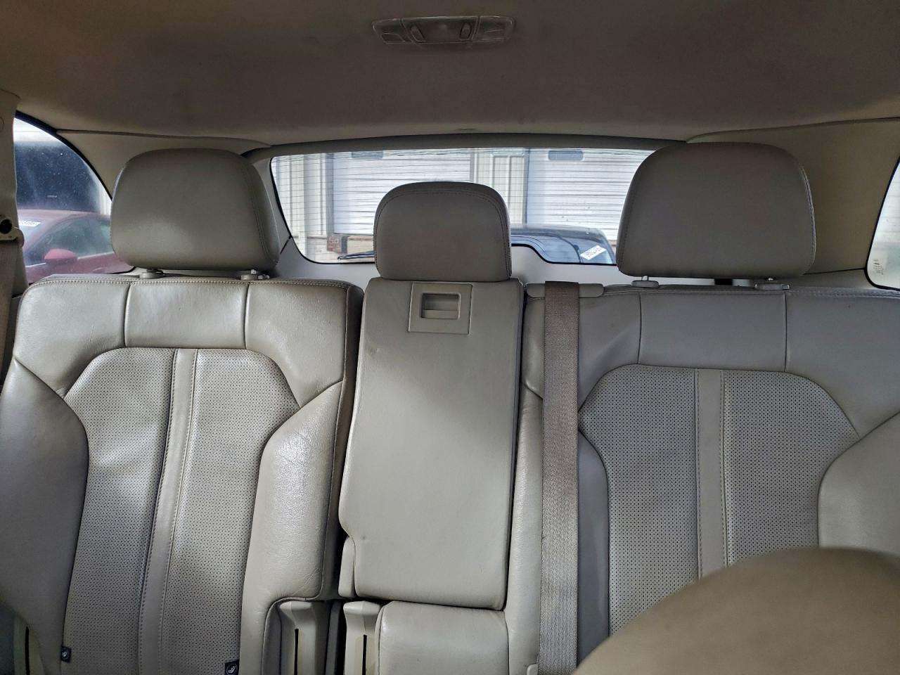 2011 LINCOLN MKX photo 10